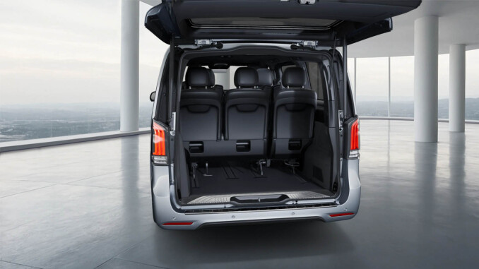 Mercedes-Benz V-Class V220 d Premium 5dr 9G-Tronic [Long/7 Seats] Diesel Estate - Image 6